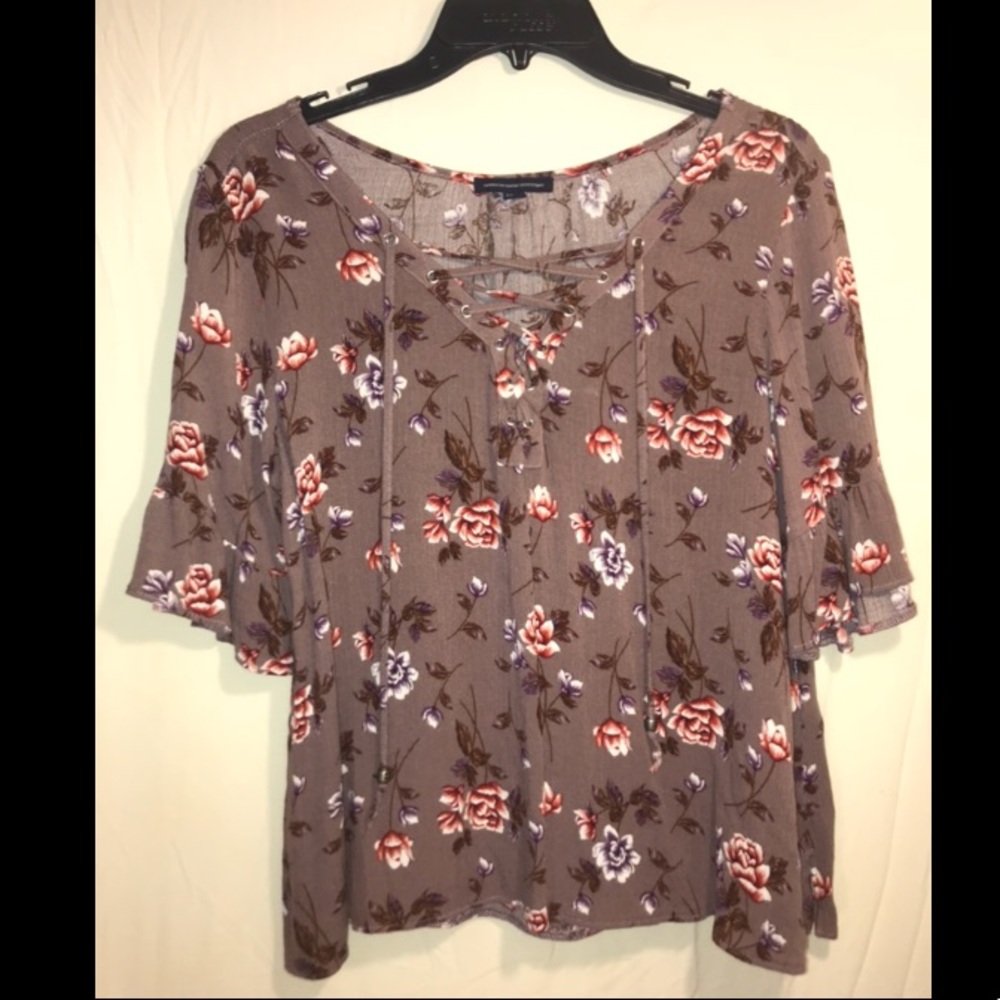 Floral top